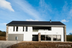 construction d'une habitation - façade crépi et pierre