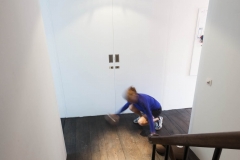 Rénovation contemporaine d'une habitation - architecture d'intérieure - porte intégrée
