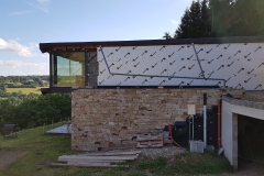 Construction d'une habitation - façade - moellon