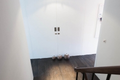 Rénovation contemporaine d'une habitation - architecture d'intérieure - porte intégrée